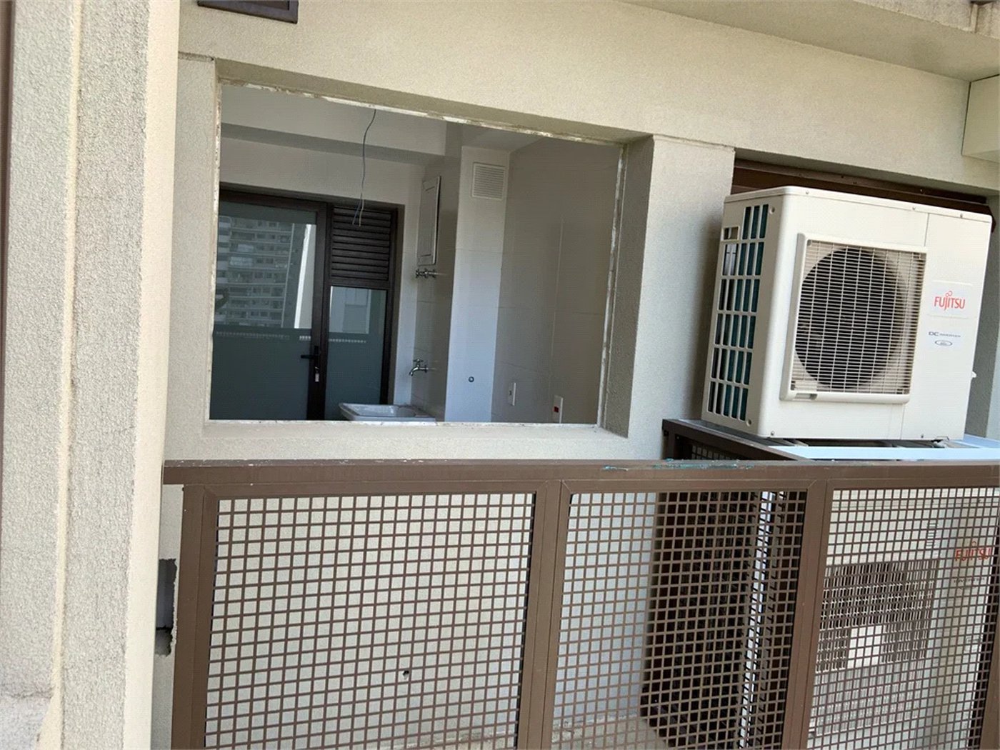 Apartamento à venda com 3 suítes em Bela Aliança, São Paulo, SP