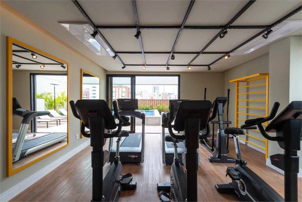 Apartamento à venda ou para alugar com 1 suíte em Pinheiros, São Paulo, SP