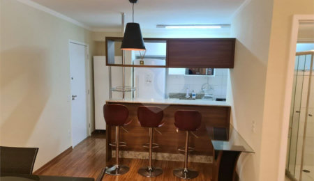 Apartamento à venda com 2 quartos, sendo 1 suíte,  em Parque Reboucas, São Paulo, SP