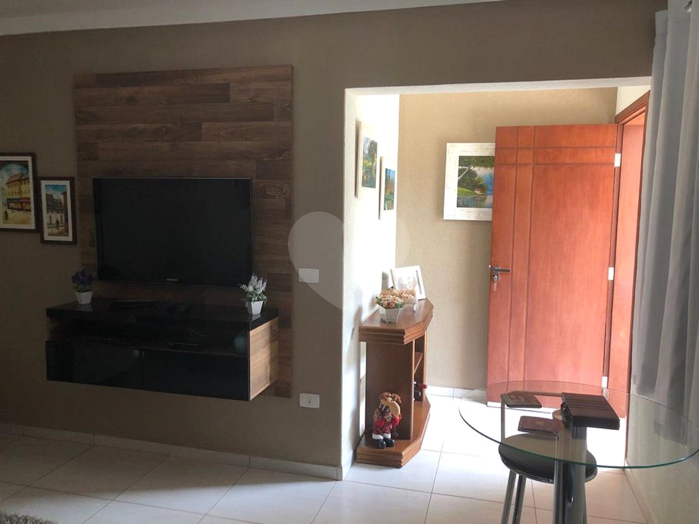 Casa à venda com 5 suítes no condomínio Terras de Mont Serrat, Salto - SP