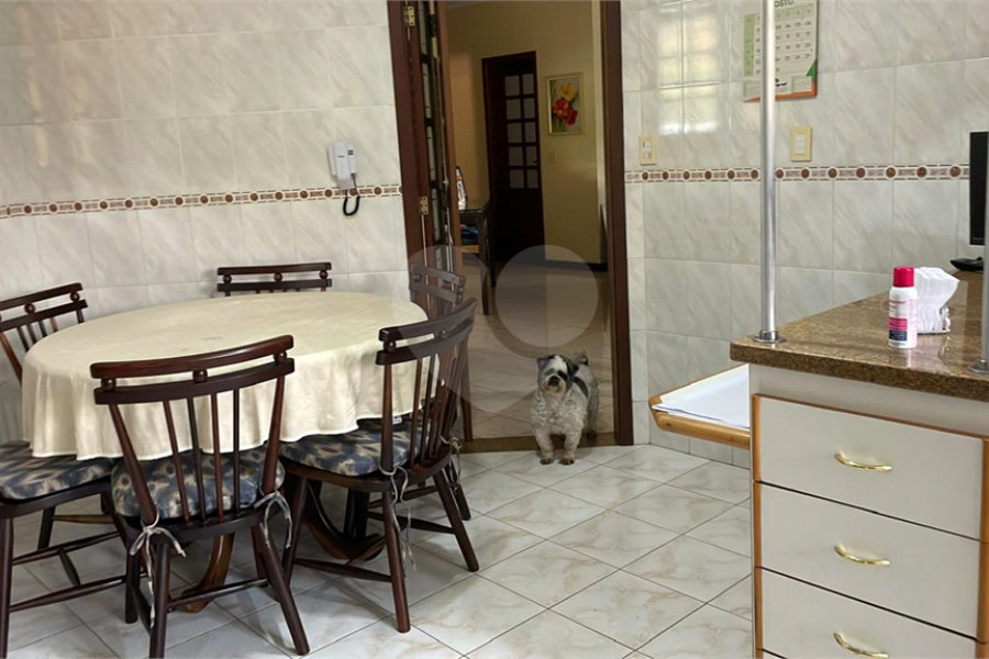 Casa à venda ou para alugar com 3 suítes no condomínio Alpes da Cantareira, Mairiporã - SP