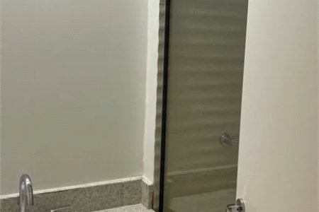 Apartamento à venda ou para alugar com 2 suítes em Pinheiros, São Paulo, SP