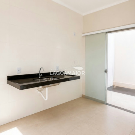 Casa à venda com 2 quartos, sendo 1 suíte,  em Jardim dos Ipes, Três Lagoas, MS