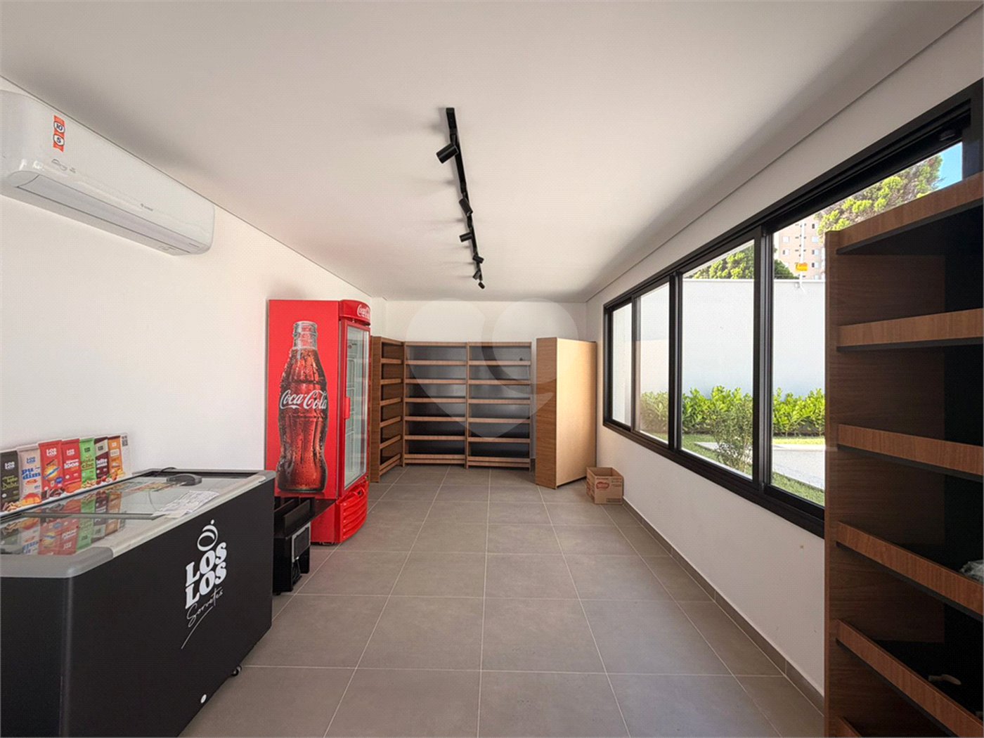 Apartamento à venda ou para alugar com 2 quartos, sendo 1 suíte, em Parque Campolim, Sorocaba, SP