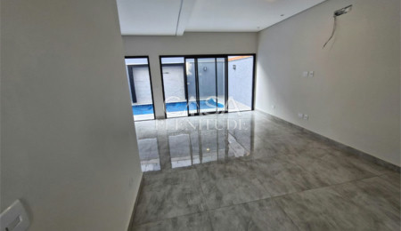 Casa em condomínio à venda com 3 quartos, sendo 1 suíte,  em Cajuru do Sul, Sorocaba, SP