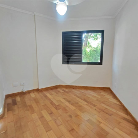 Apartamento à venda com 3 quartos, sendo 1 suíte, em Vila Romana, São Paulo, SP