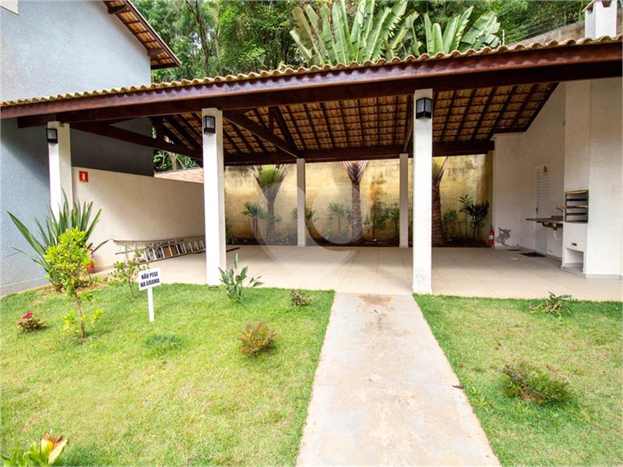 Apartamento à venda com 2 quartos em Vila Nossa Senhora Aparecida, São Roque, SP