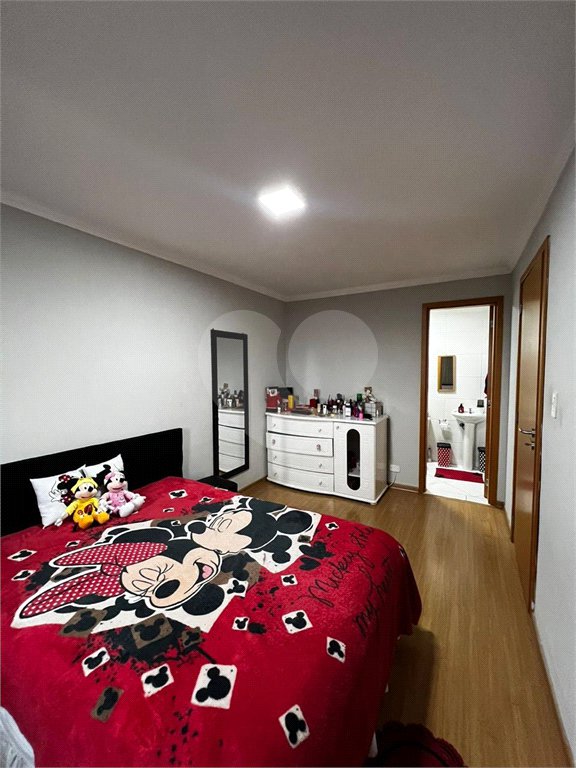 Apartamento à venda com 3 quartos, sendo 1 suíte, em Vila Nossa Senhora das Vitórias, Mauá, SP