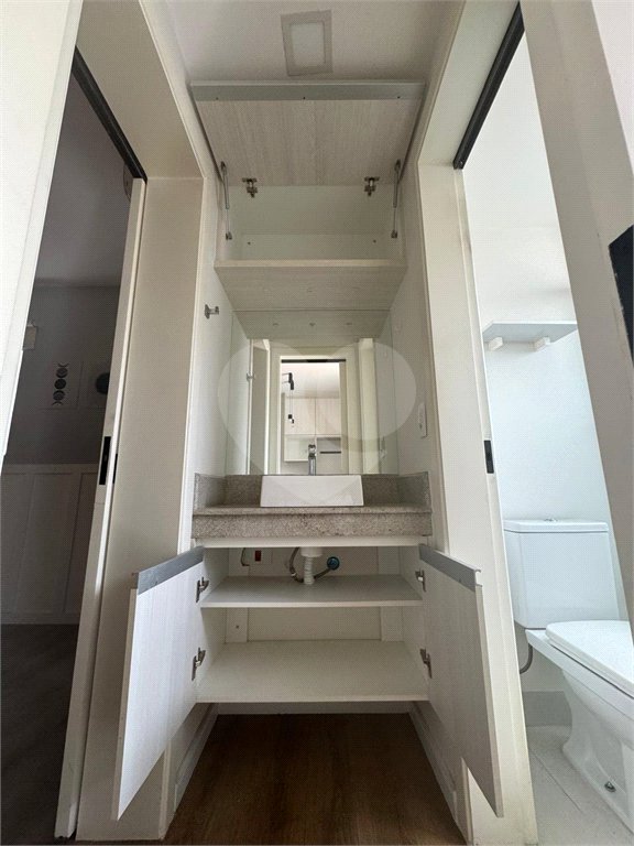 Apartamento à venda com 1 quarto em Vila Suzana, São Paulo, SP