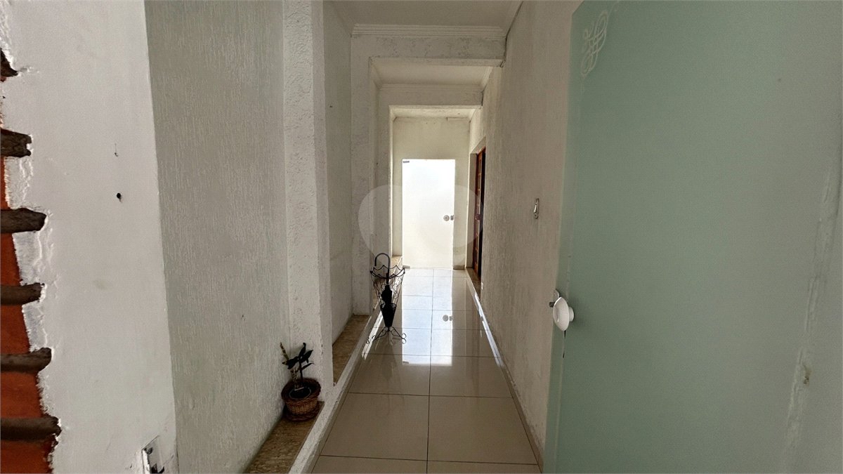 Sobrado à venda com 3 quartos, sendo 2 suítes, em Cidade São Francisco, São Paulo, SP