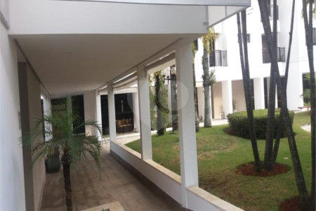 Apartamento à venda com 4 quartos, sendo 3 suítes,  em Vila Andrade, São Paulo, SP