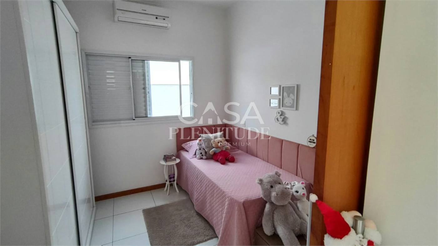 Casa em condomínio à venda com 3 quartos, sendo 1 suíte, em Iporanga, Sorocaba, SP