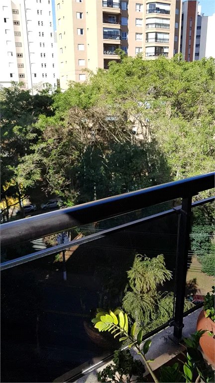 Apartamento à venda com 3 quartos, sendo 2 suítes,  em Vila Suzana, São Paulo, SP
