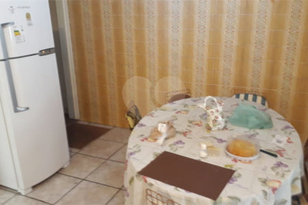 Casa à venda com 3 quartos, sendo 1 suíte, em Santana, São Paulo, SP