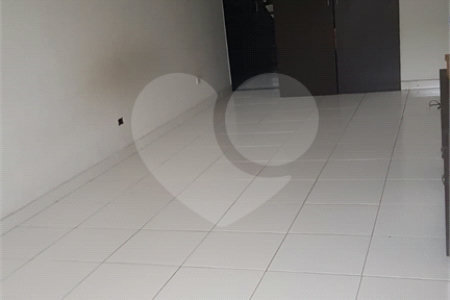 Sobrado à venda com 3 quartos, sendo 1 suíte,  em Jardim Olympia, São Paulo, SP