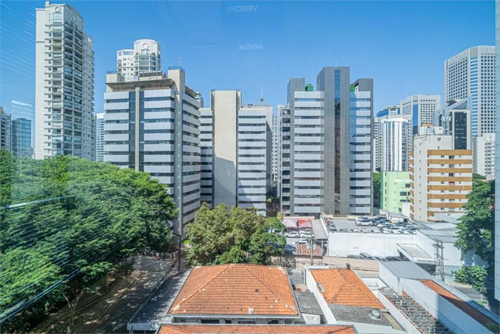 Sala à venda em Cidade Monções, São Paulo, SP