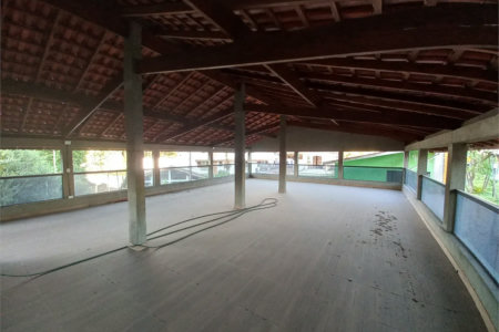Casa à venda com 4 quartos, sendo 2 suítes, em Parque Esmeralda, São Paulo, SP