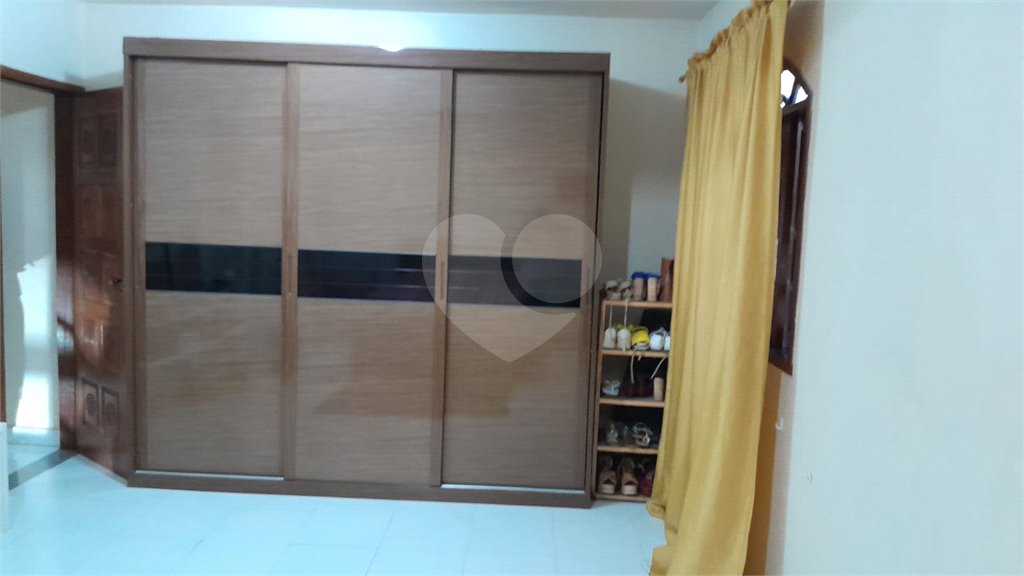 Casa à venda com 3 quartos em Campo Grande, Rio de Janeiro, RJ