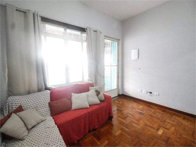 Sobrado à venda com 2 quartos em Água Fria, São Paulo, SP