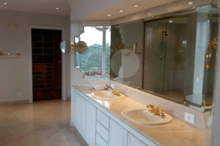 Apartamento à venda com 4 suítes em Alto da Boa Vista, São Paulo, SP