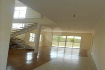 Casa à venda com 4 suítes em Chácara Remanso (caucaia do Alto), Cotia, SP