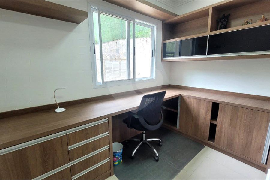 Casa à venda com 4 suítes no condomínio Jardim da Montanha I, Mairiporã - SP