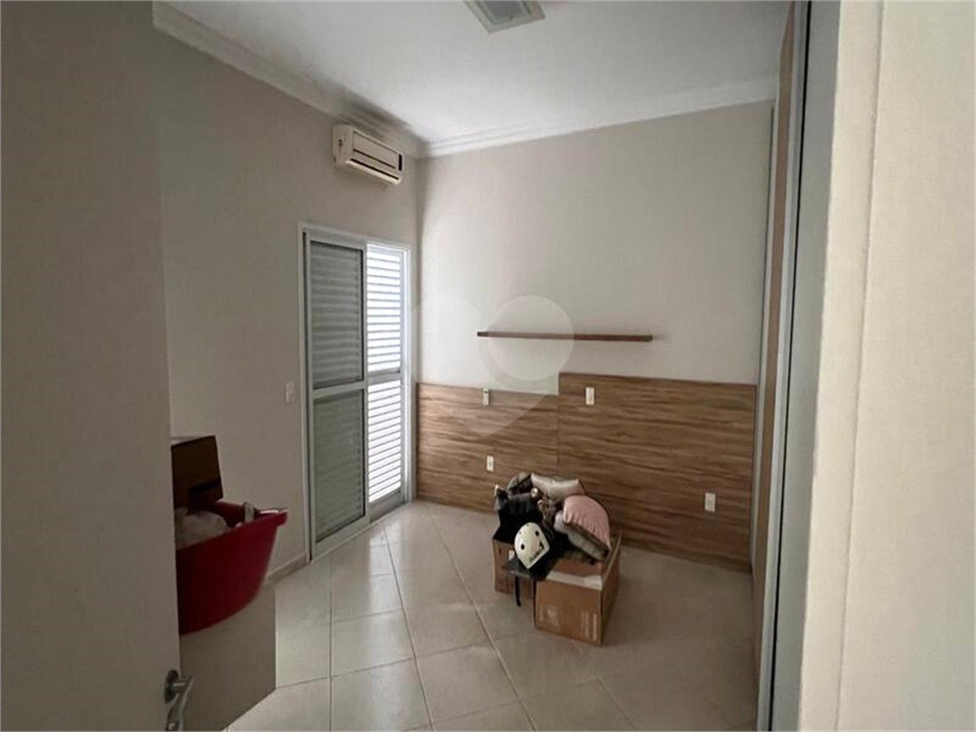 Casa à venda com 4 suítes no condomínio Jardim Residêncial da Villa Suiça, Indaiatuba - SP