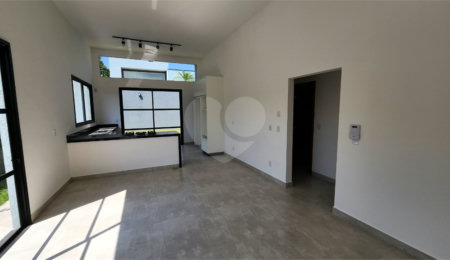 Casa para alugar com 3 quartos, sendo 1 suíte, no condomínio Chácaras Brasil, Atibaia - SP