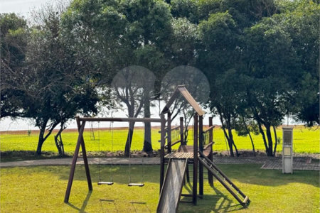 Terreno à venda no condomínio Le Portier Nautic Residence, Piedade - SP