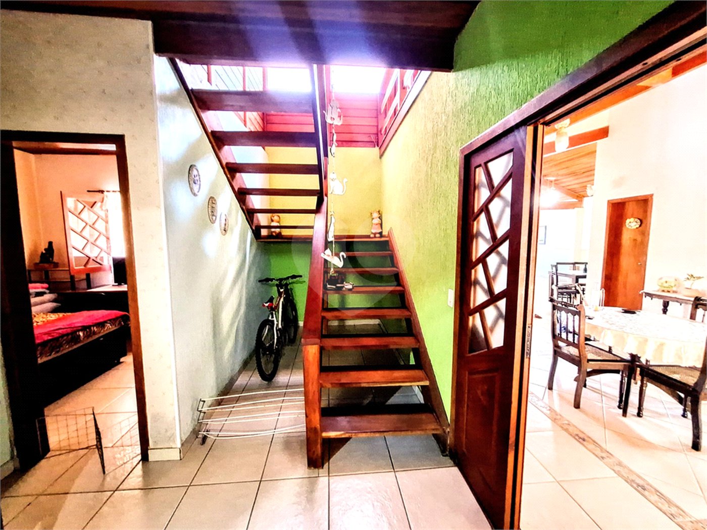 Casa à venda com 3 quartos, sendo 1 suíte, em Mogi Moderno, Mogi das Cruzes, SP