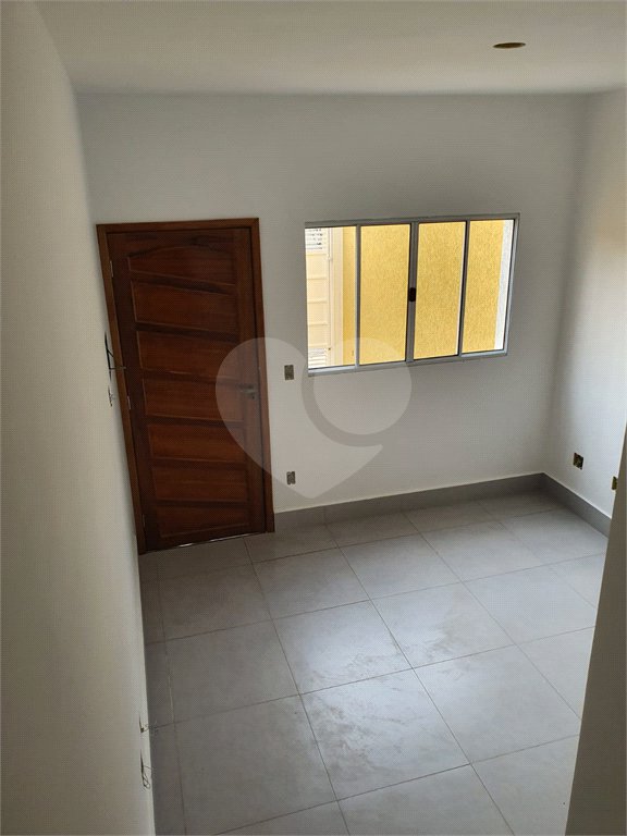 Sobrado à venda com 2 quartos em Vila Ponte Rasa, São Paulo, SP