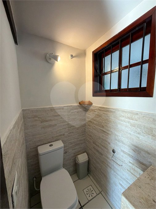 Casa em condomínio à venda com 2 quartos em Peró, Cabo Frio, RJ