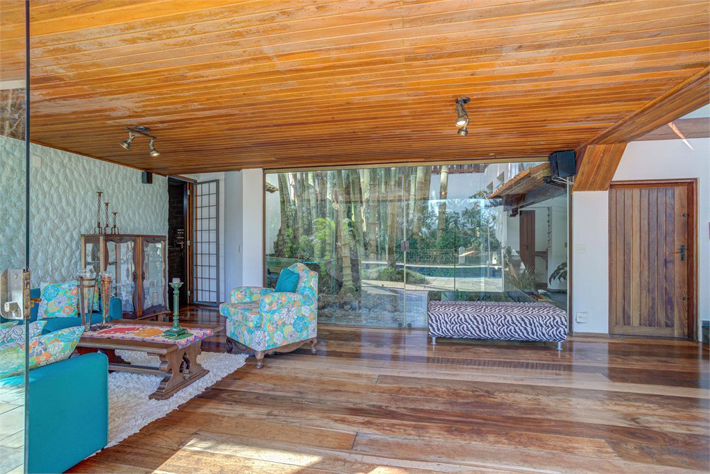 Casa de Vila à venda com 4 suítes em Alto da Boa Vista, São Paulo, SP