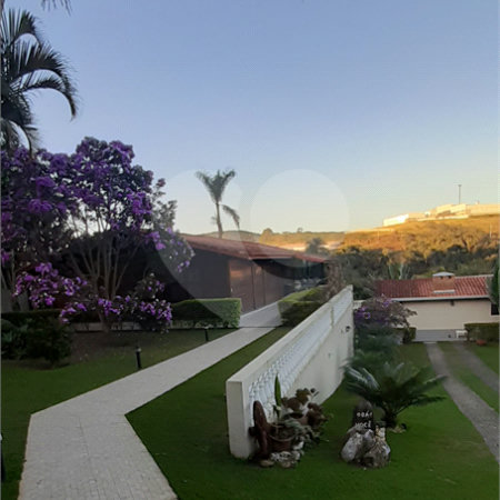 Casa à venda ou para alugar com 5 quartos, sendo 1 suíte, no Centro, Bom Jesus dos Perdões, SP