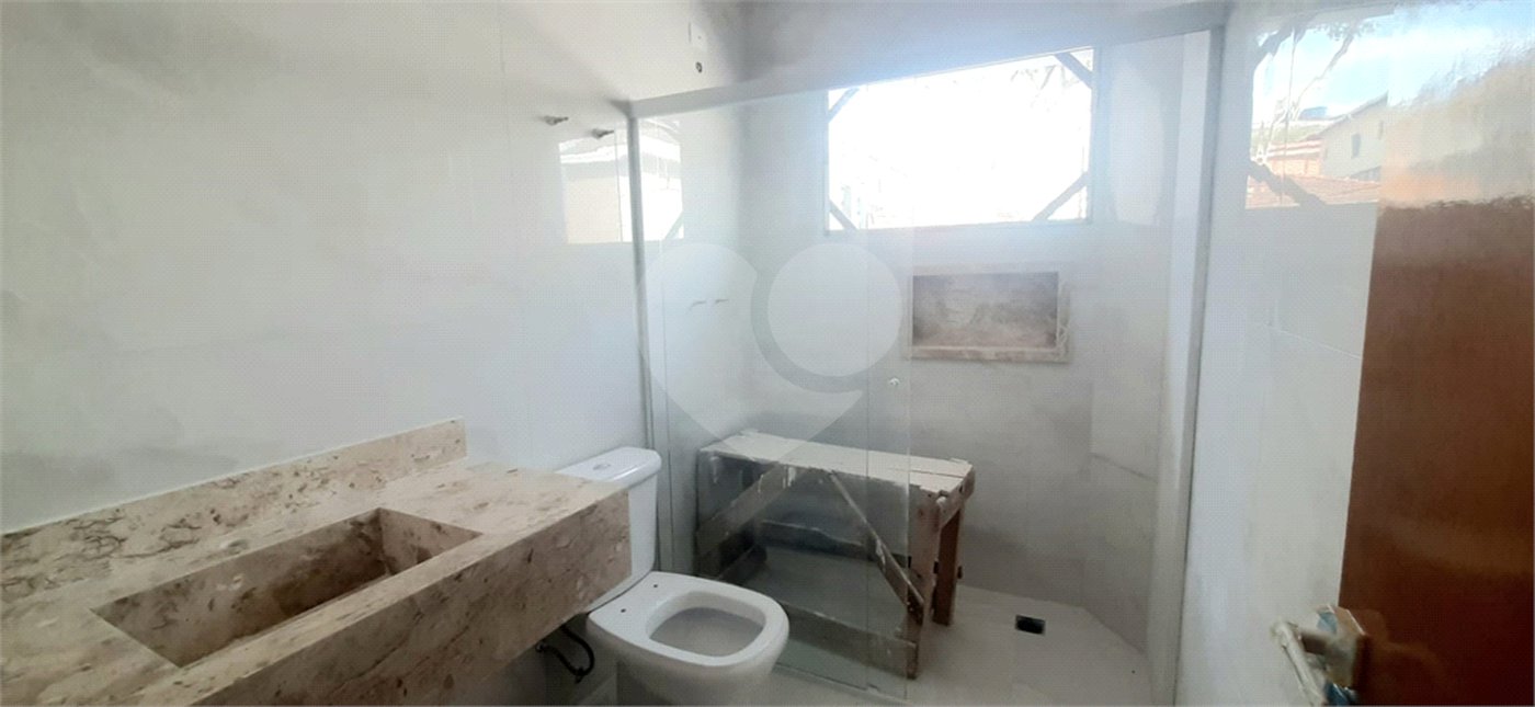 Sobrado à venda com 3 quartos, sendo 1 suíte, em Tremembé, São Paulo, SP
