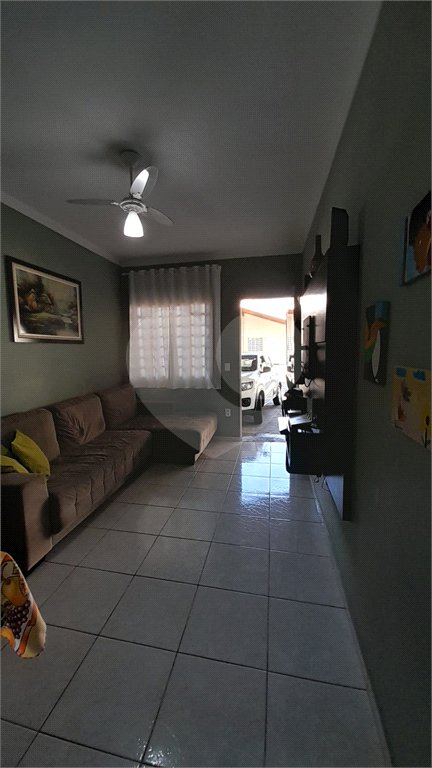 Casa à venda com 2 quartos no condomínio Amaryllis, Jundiaí - SP