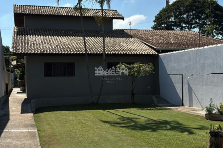 Casa à venda com 2 quartos, sendo 1 suíte, em Jardim dos Pinheiros, Atibaia, SP