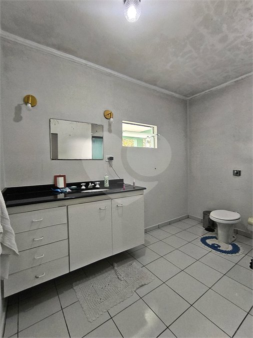 Sobrado à venda ou para alugar com 4 suítes em Serra da Cantareira, Mairiporã, SP