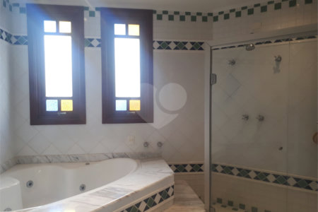 Casa à venda com 7 quartos, sendo 4 suítes,  no condomínio São Joaquim, Vinhedo - SP