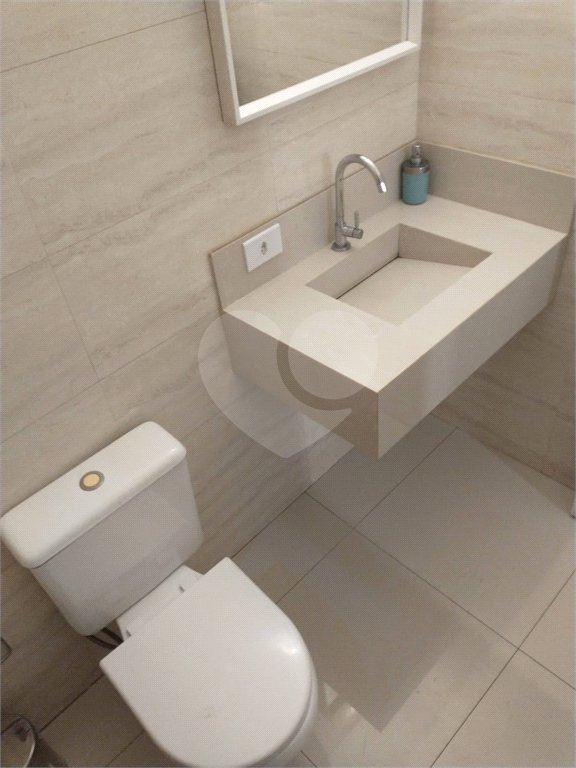 Sobrado à venda com 3 quartos, sendo 1 suíte, em Vila Ipojuca, São Paulo, SP