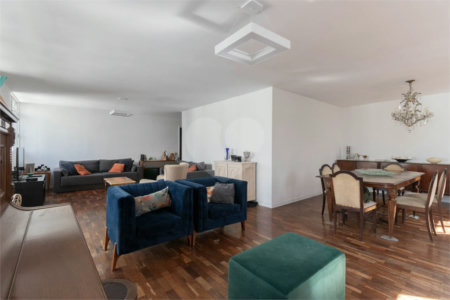 Apartamento à venda com 4 quartos, sendo 1 suíte, em Jardim Paulista, São Paulo, SP
