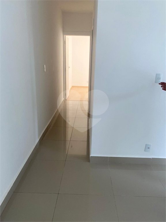 Lindo apartamento no Parque das Oliveiras