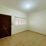 Casa para alugar com 3 quartos, sendo 1 suíte, em Colinos, Três Lagoas, MS