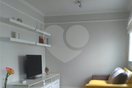 Casa à venda com 3 quartos, sendo 1 suíte, no condomínio Jardim Previdencia, São Paulo - SP