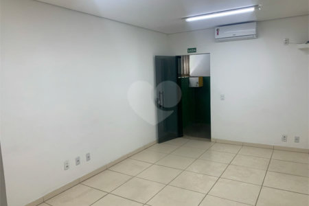 Barracão para alugar em Irmãos Chiquetto, Louveira, SP