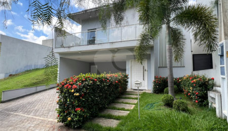 Casa à venda com 3 quartos, sendo 1 suíte,  no condomínio Golden Park Residence, Sorocaba - SP