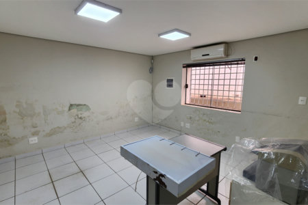 Prédio à venda no Centro, Araraquara, SP