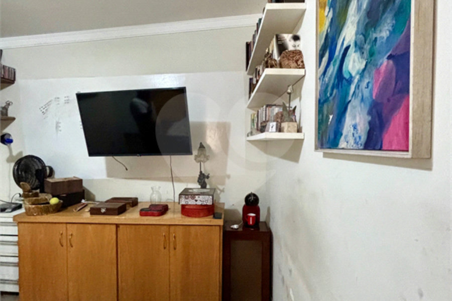 Sobrado à venda com 6 quartos, sendo 5 suítes, em Tremembé, São Paulo, SP