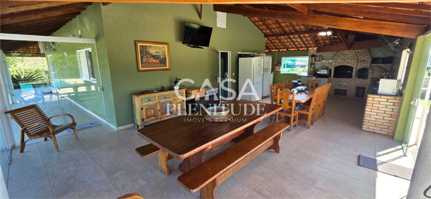 Casa em condomínio à venda ou para alugar com 3 quartos, sendo 1 suíte, em Village da Serra, Araçoiaba da Serra, SP