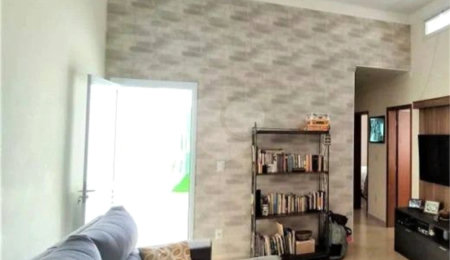 Casa à venda com 3 quartos, sendo 1 suíte, no condomínio Vilagio Vista Real, Paulínia - SP